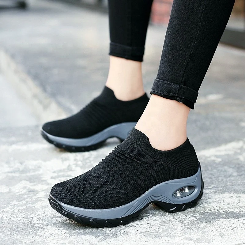 

Women Breathable Sport Shoes Running Shoes Casual Comfortable Sneakers Platform Shoes