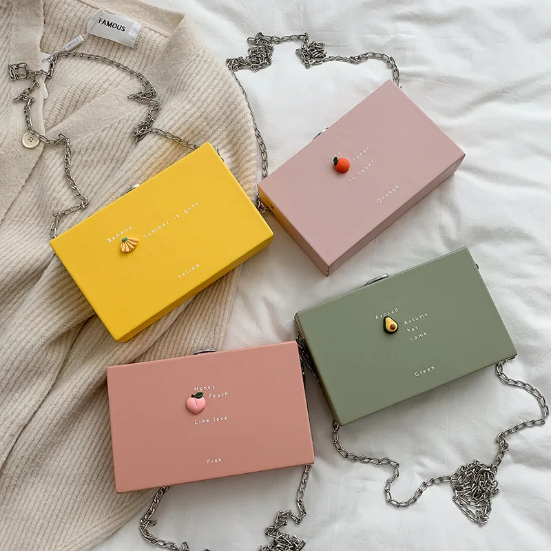 

2021 hot sale pure color box acrylic shape crossbody purses girls hand bag mini clutches for woman handbag with chain, 4 colors