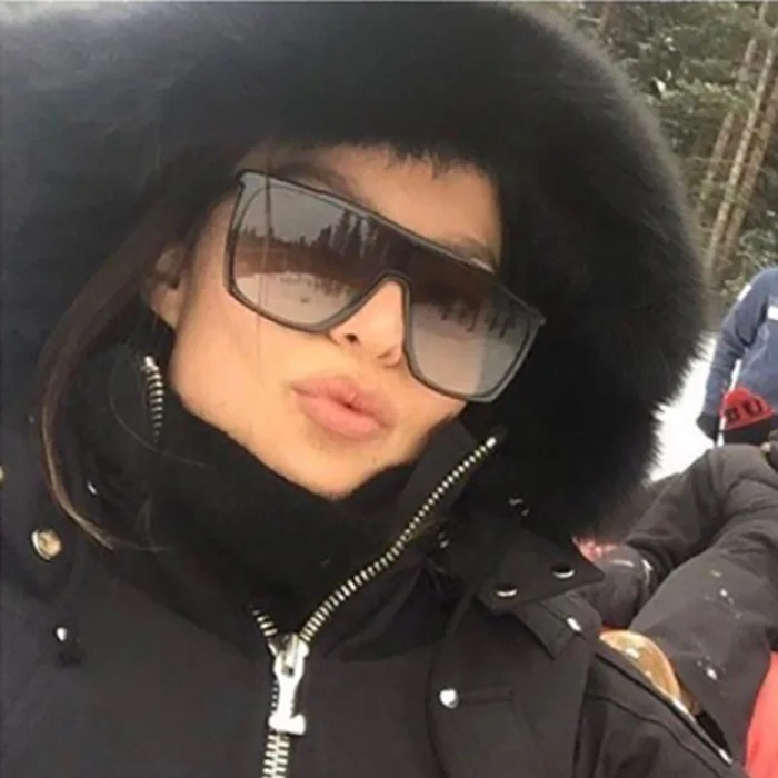 

2017 New Fashion Oversized Square Shield Style Gradient Sunglasses Male Flat Top Cool Brand Design Vintage Sun Glasses, Picture