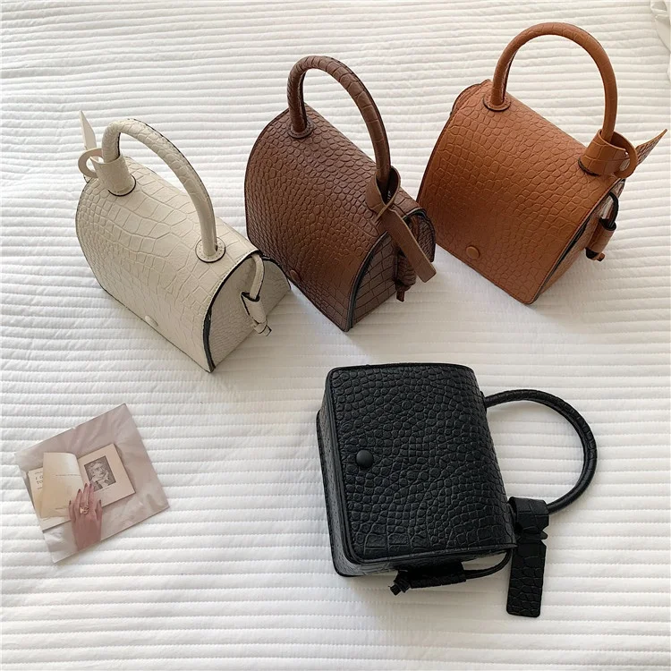 

Autumn/winter new fashion women's handbag trend simple one shoulder crossbody bag crocodile pattern square hard shell box bag