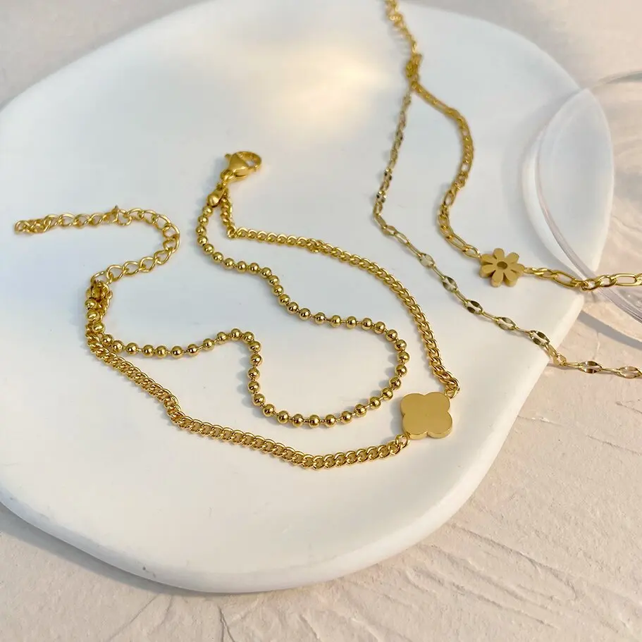 

Fashion Beads Fine Cuban Chain Double Layer Four-leaf clover Bracelet Stainless Steel Gold Plated Double Layer Bracelet