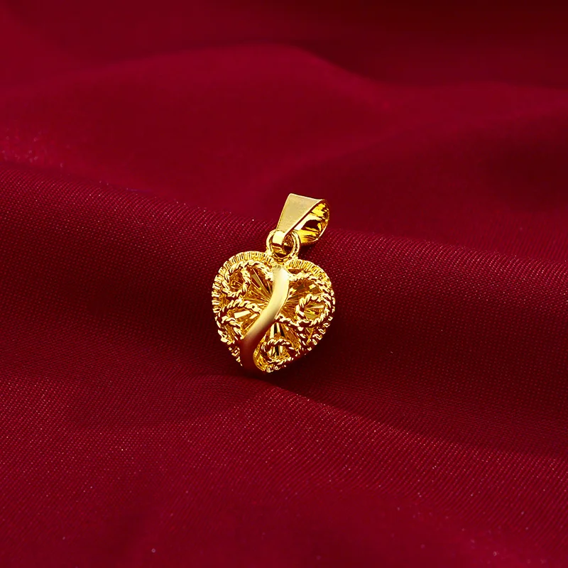 

Fashion 14K Gold Pendant Heart Shaped Yellow Gold Necklace Pendant for Women's Wedding Engagement Jewelry Party Birthday Gifts