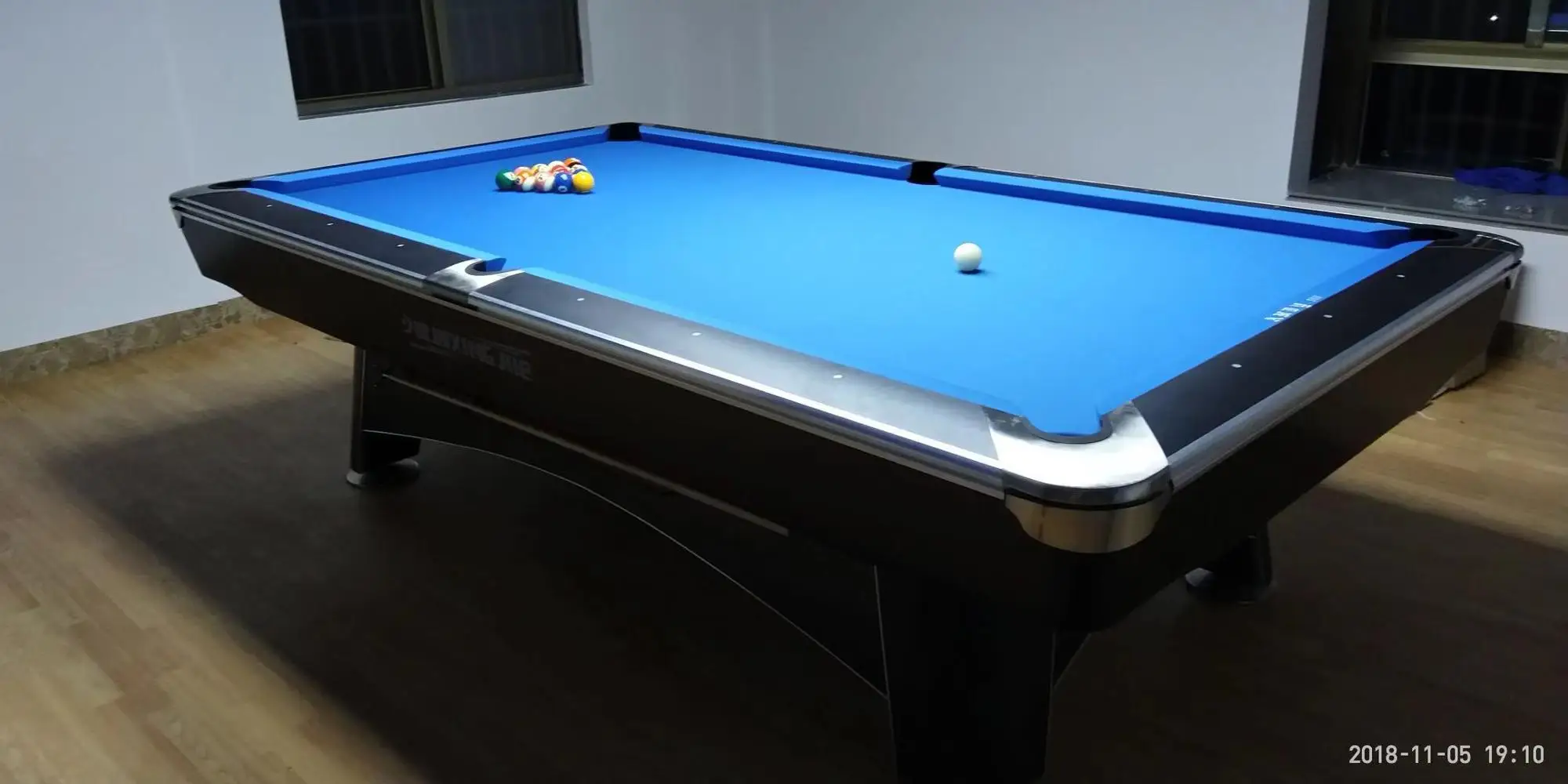 Customized Bright Green Color Pool Table Buy Green Color Pool Table