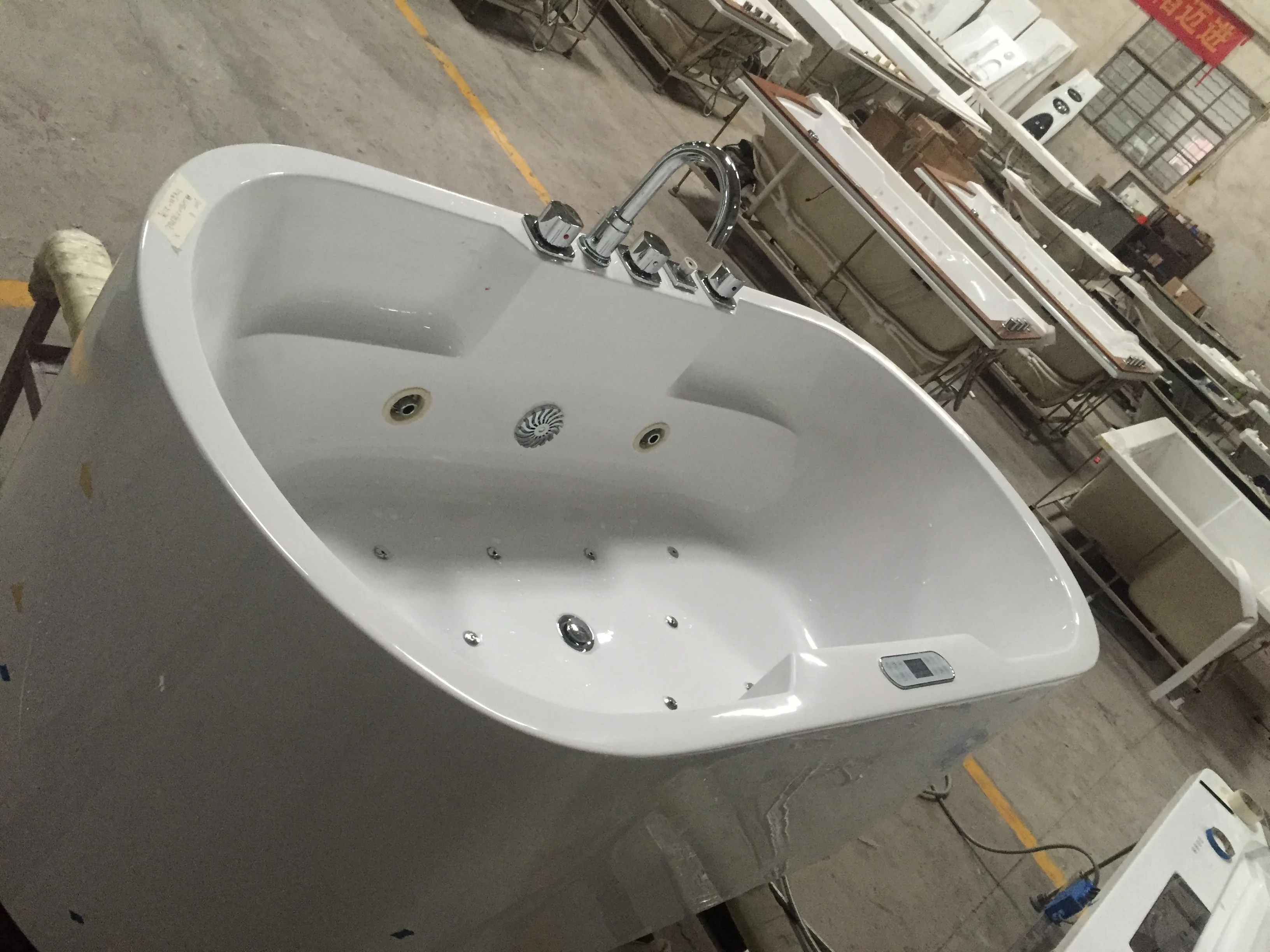 浴室洁具 jacuzz 免费立式亚克力浴缸