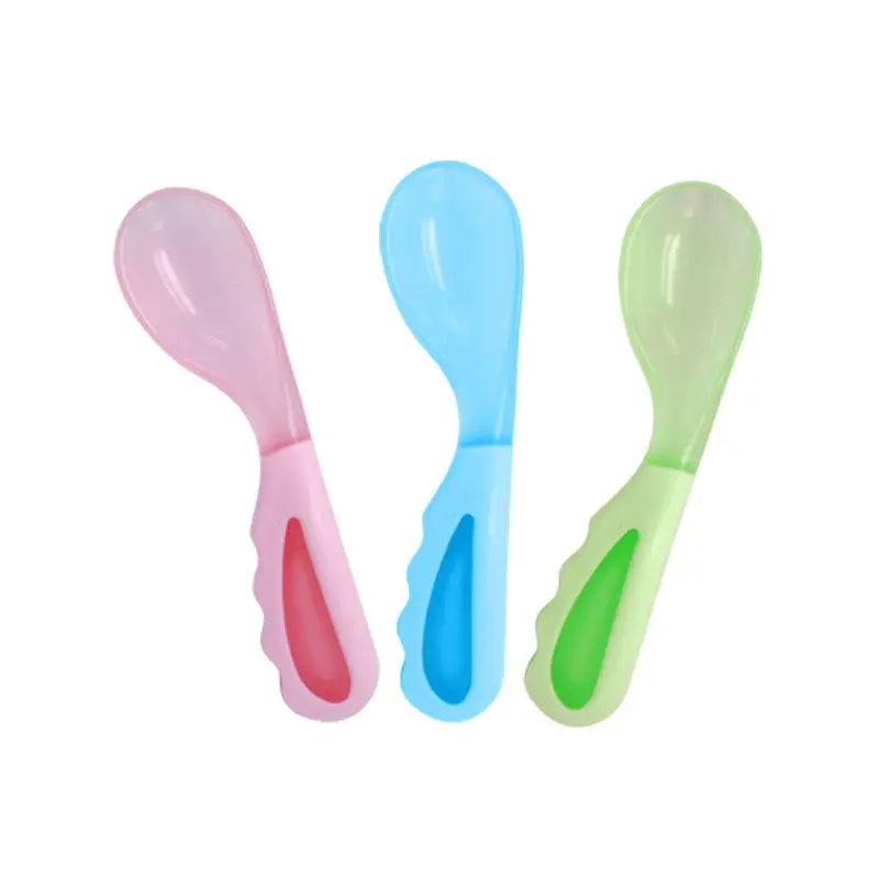 

Wholesale Hot Sale 2pcs BPA Free Food Grade Infant Training PP plastic Spoon set for baby