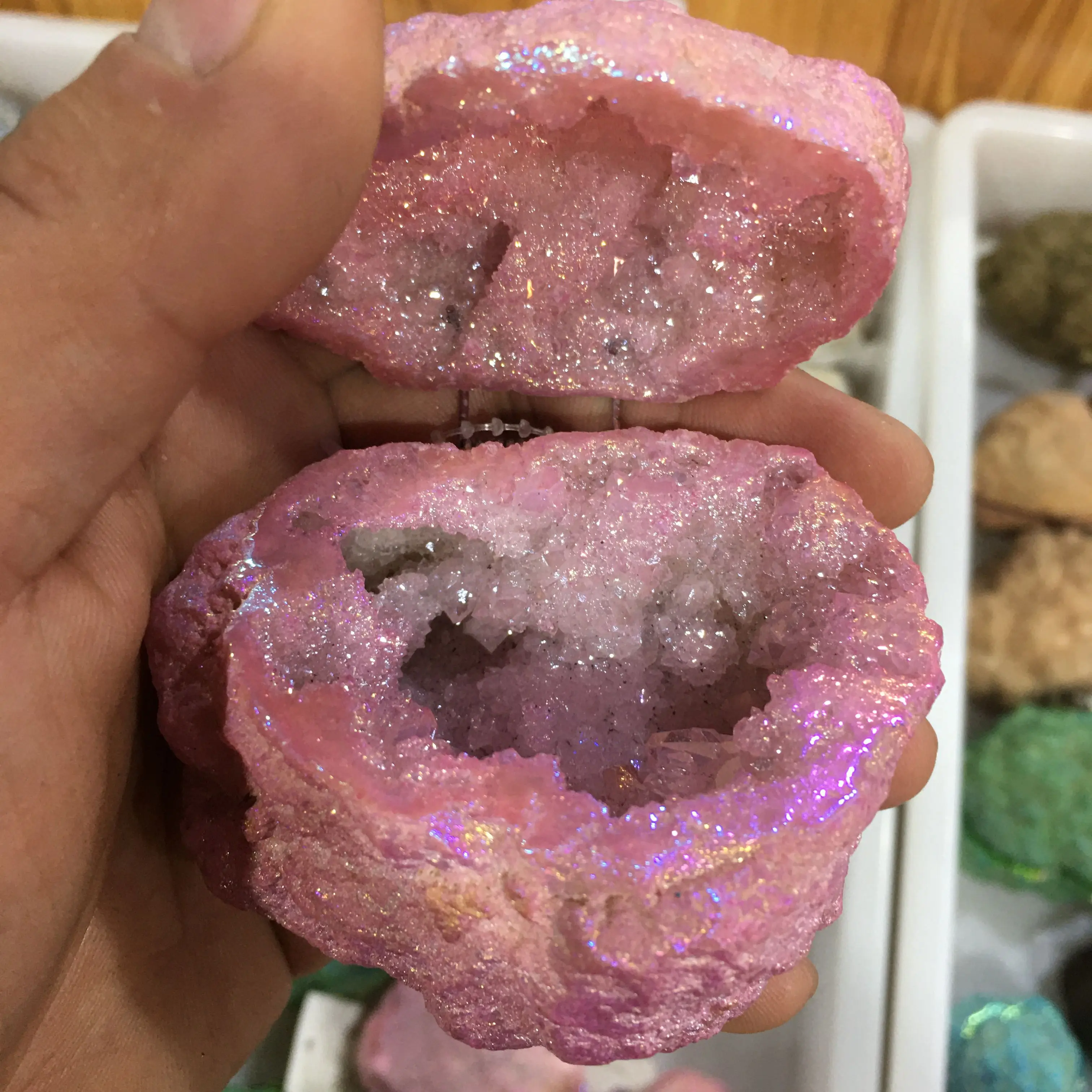 新产品玛瑙geode angle aura石英水晶geode