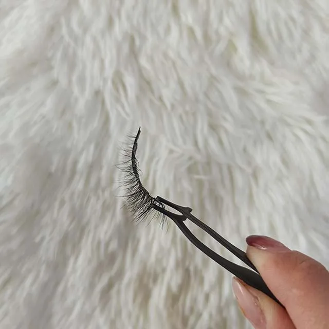 

2021 New Arrival Magnetic Eyelashes Lash Box Six Magnetic Eyeliner with window box, Natural black mink eyelashes