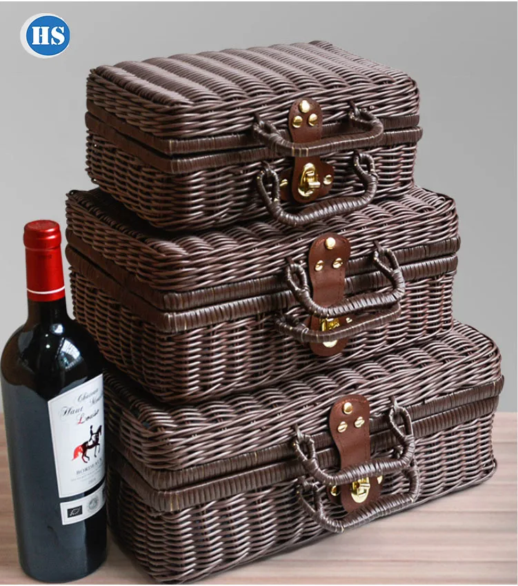 

Factory Wholesale Retro Storage Basket Rattan Suitcase Picnic basket, Brown
