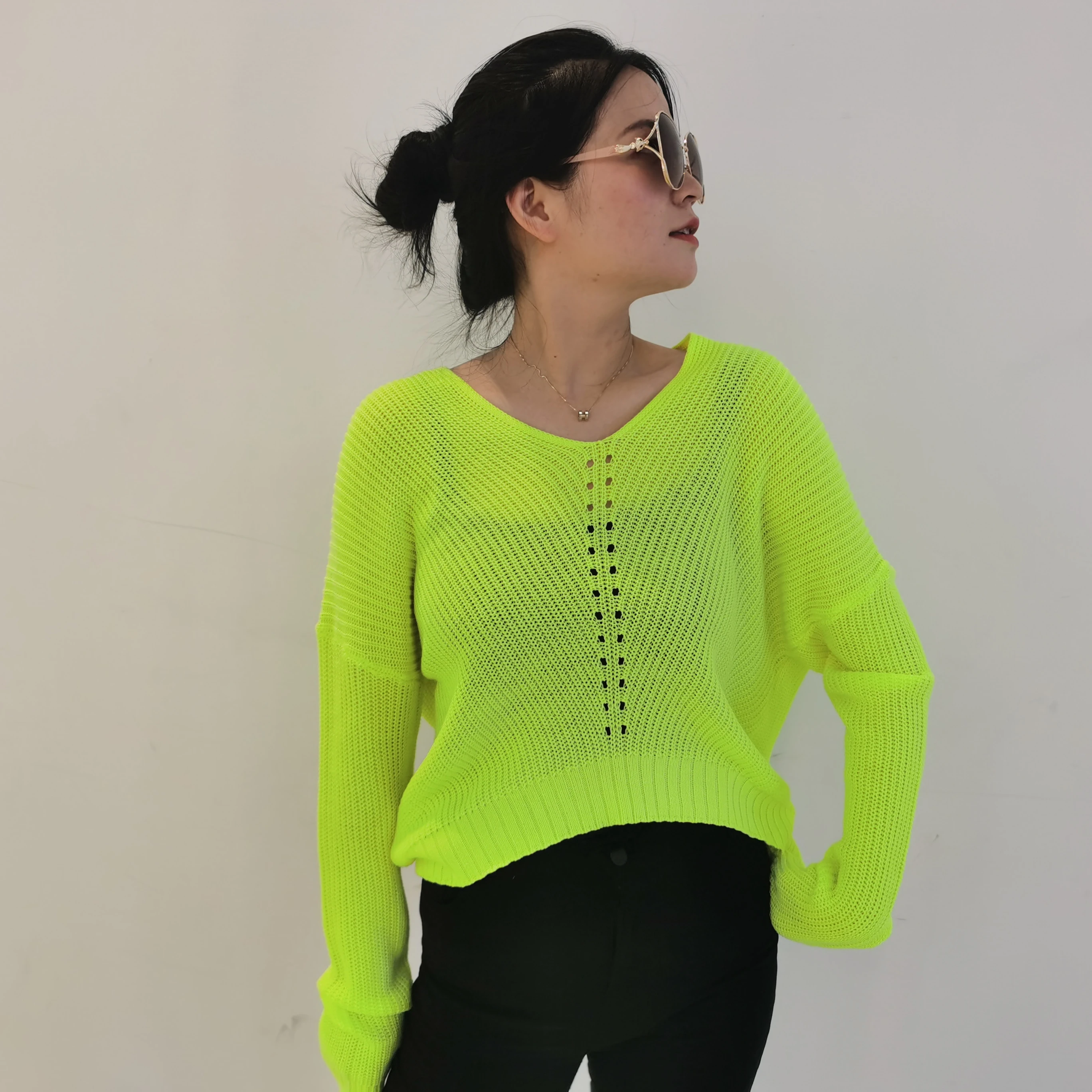 

New Solid Color V-neck Long-Sleeved Knitted Basic Versatile Thin Top Women, Green