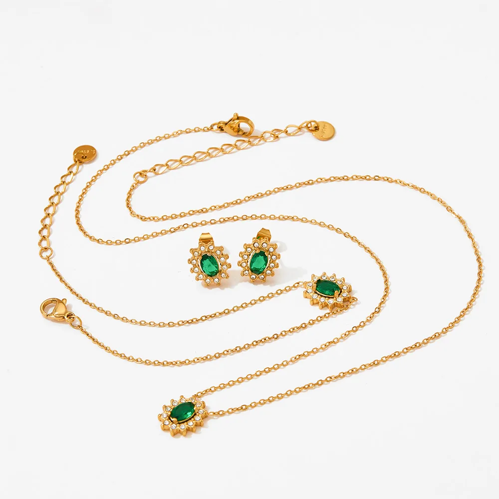 

Delicate Gold Plated Paving Stone CZ Stainless Steel Emerald Stone Oval Pendant Tarnish Free Jewelry Necklace Earring Set