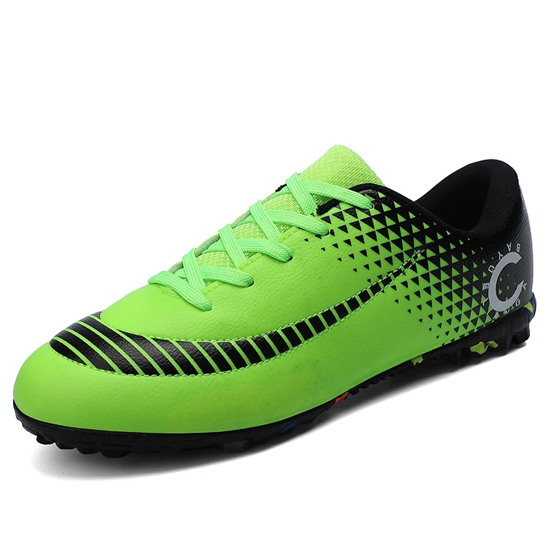 

Long Spikes Soccer Shoes for Men High Top Mens Football Boots Outdoor Boys Soccer Shoe Black White Cleats Sneakers Futsal Boot