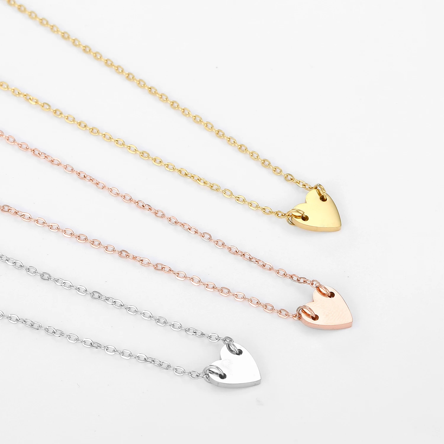 

Factory Hot Sales Custom Simple Tiny 14k Gold Small Heart Stainless Steel Necklace, Silver / gold / rose gold