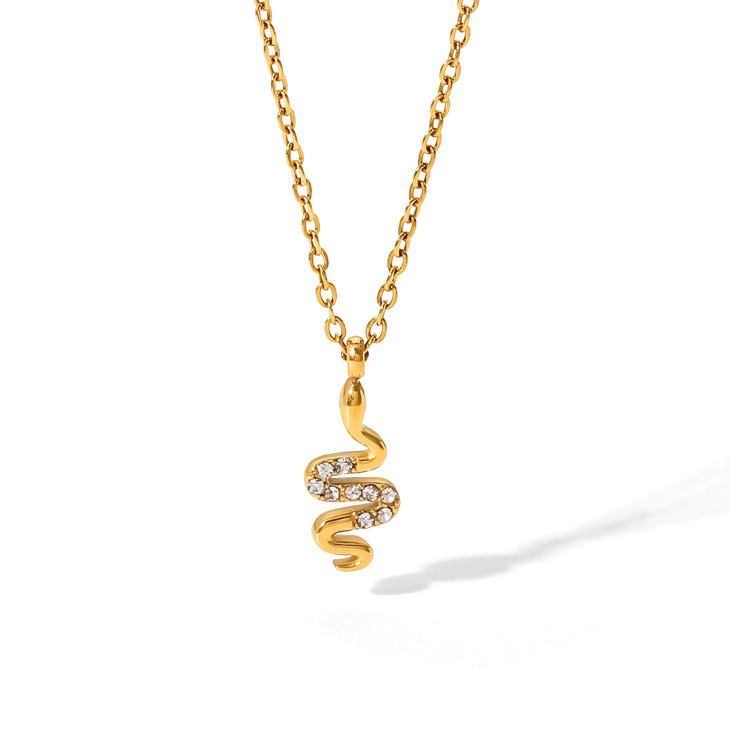

Dainty 18k Pvd Gold Plated Inlaid Zircon Snake Pendant Necklace Stainless Steel Jewelry Chain Necklace For Women
