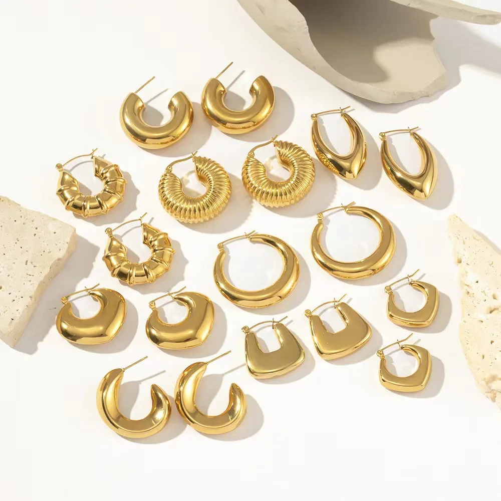

Risingmoon Luxury Stainless Steel Chunky Hoop Earrings Jewelry For Women 18K Gold Plated Huggie Chunky Statement Earrings