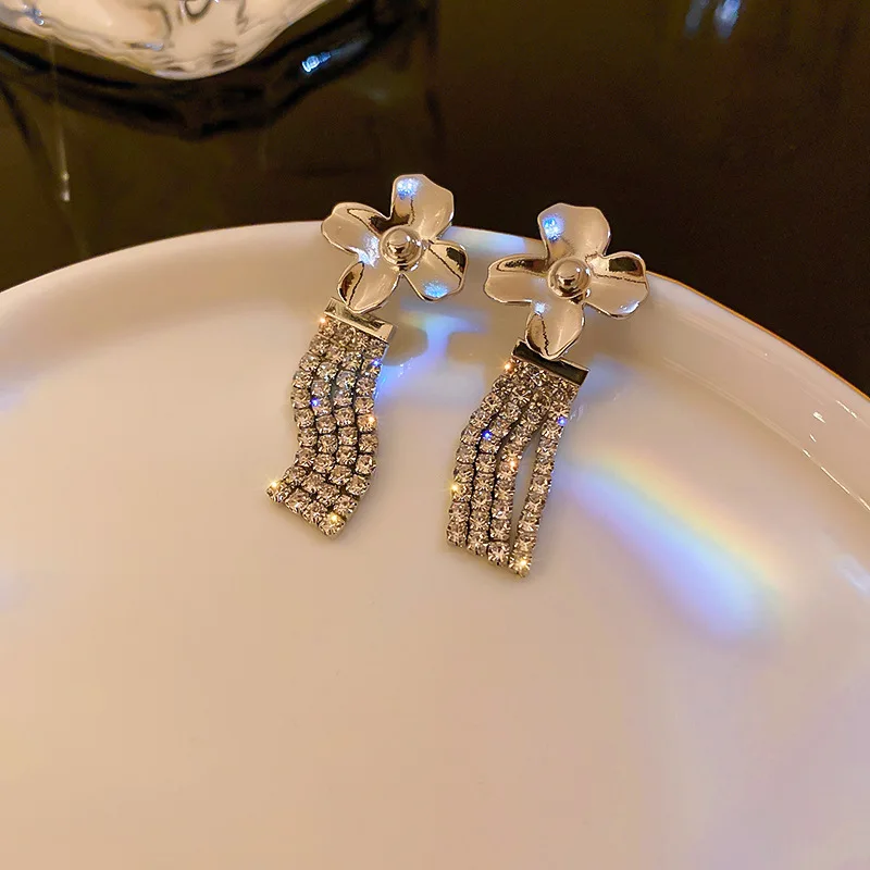 

Ins Hot Sale S925 Silver Plated Needle Flower Drop Earrings Silver Plated Micro Pave Crystal Tassel Earrings For Girls Jewelry