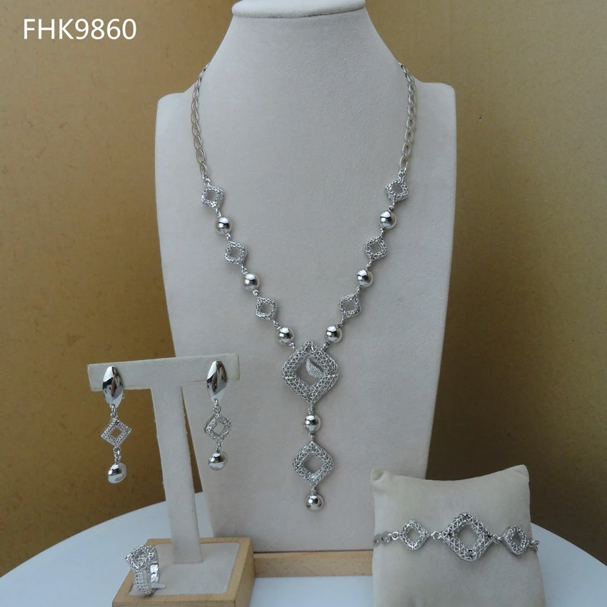 

Dubai Jewelry Sets 18 K Gold Jewelry For Women Fhk9859