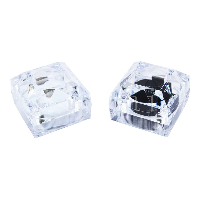 

Manufacturers supply high-grade acrylic box, Earring Ring box, plastic transparent jewelry box from stock