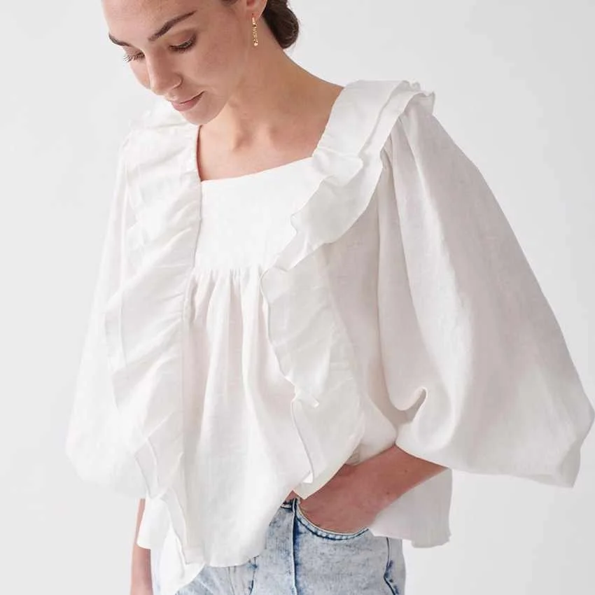

Mzl's Love Clothing Woman Lace Ruffled Bubble Sleeves Long Sleeves Fashion Patchwork Women Shirt, Ivory