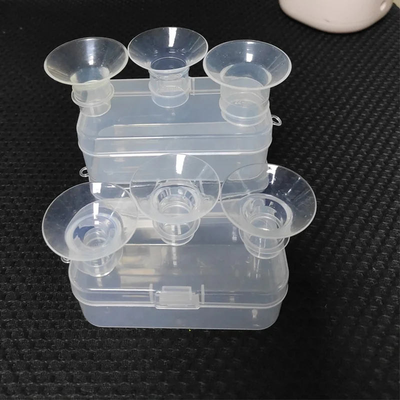 Wholesale Wearable Breast Pump Accessories BPA Free Silicone Flange Insert for Hands Free Collection Cup