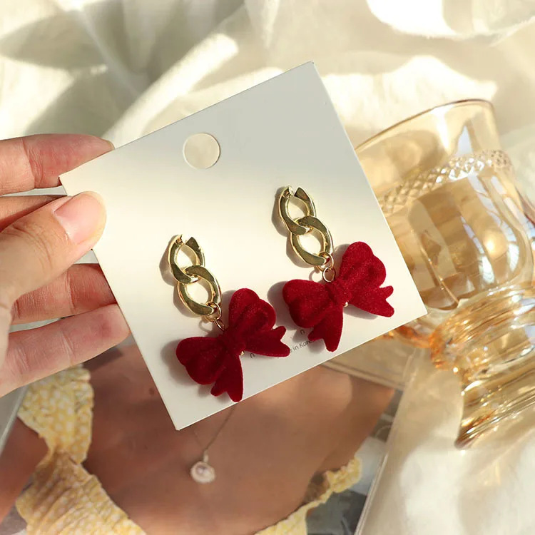 

Niche Design New Retro Temperament Wine Red Bow Earrings Simple and Versatile Personality Earrings