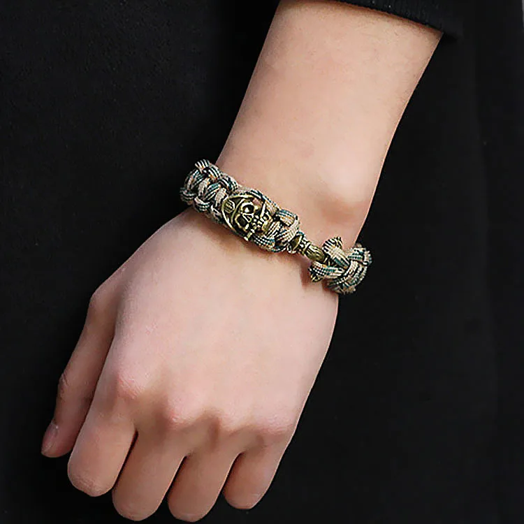 

BZ1004 alloy skull paracord bracelet for men