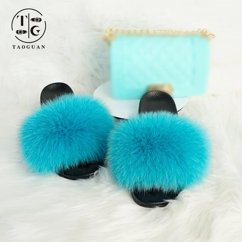 

New Design Natural Brown Furry Fluffy Soft Big Fox Raccoon Fur Slides Slippers Matching Jelly Purse For Women Ladies, Customized color