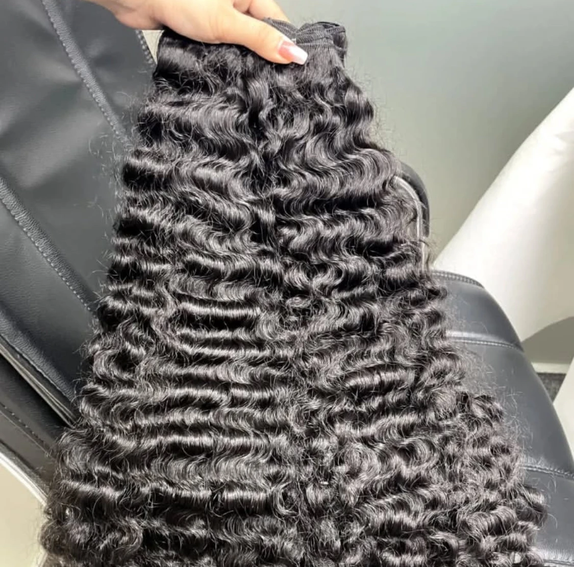 Hot Raw Virgin Human Hair Extensions Cuticle Aligned Burmese Curly Hair Bundles 10 - 40 Inches on Stock