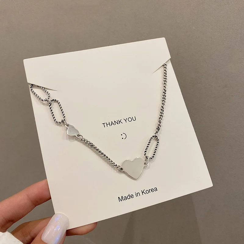 

JUHU Simple Creative Love Titanium Steel Necklace Women Fashion Retro Glossy Heart Pendant Clavicle Chain Necklace