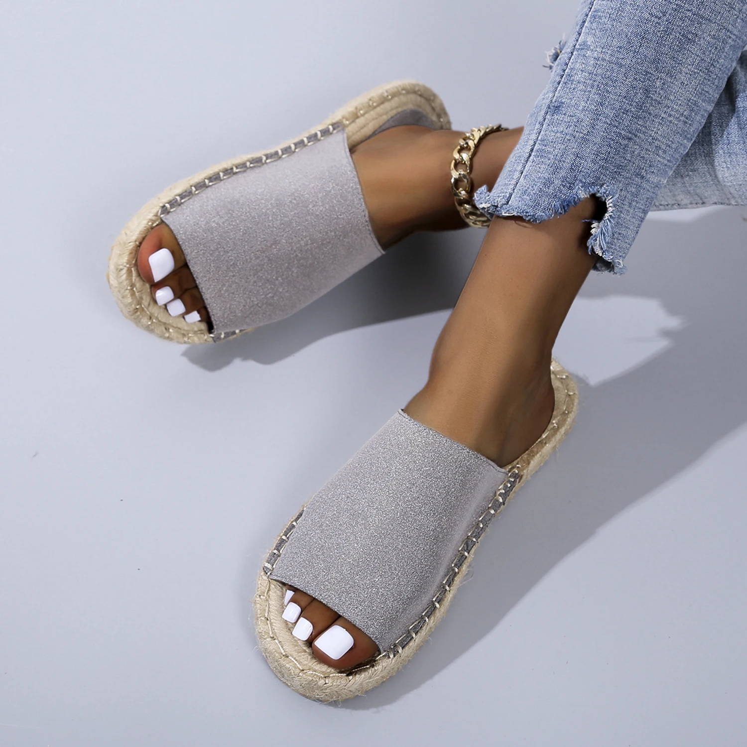 

Slide-on Open Toe Leather Studded Platform Slippers Summer Flatform Sandal Quick Drying Womens Espadrilles Slippers