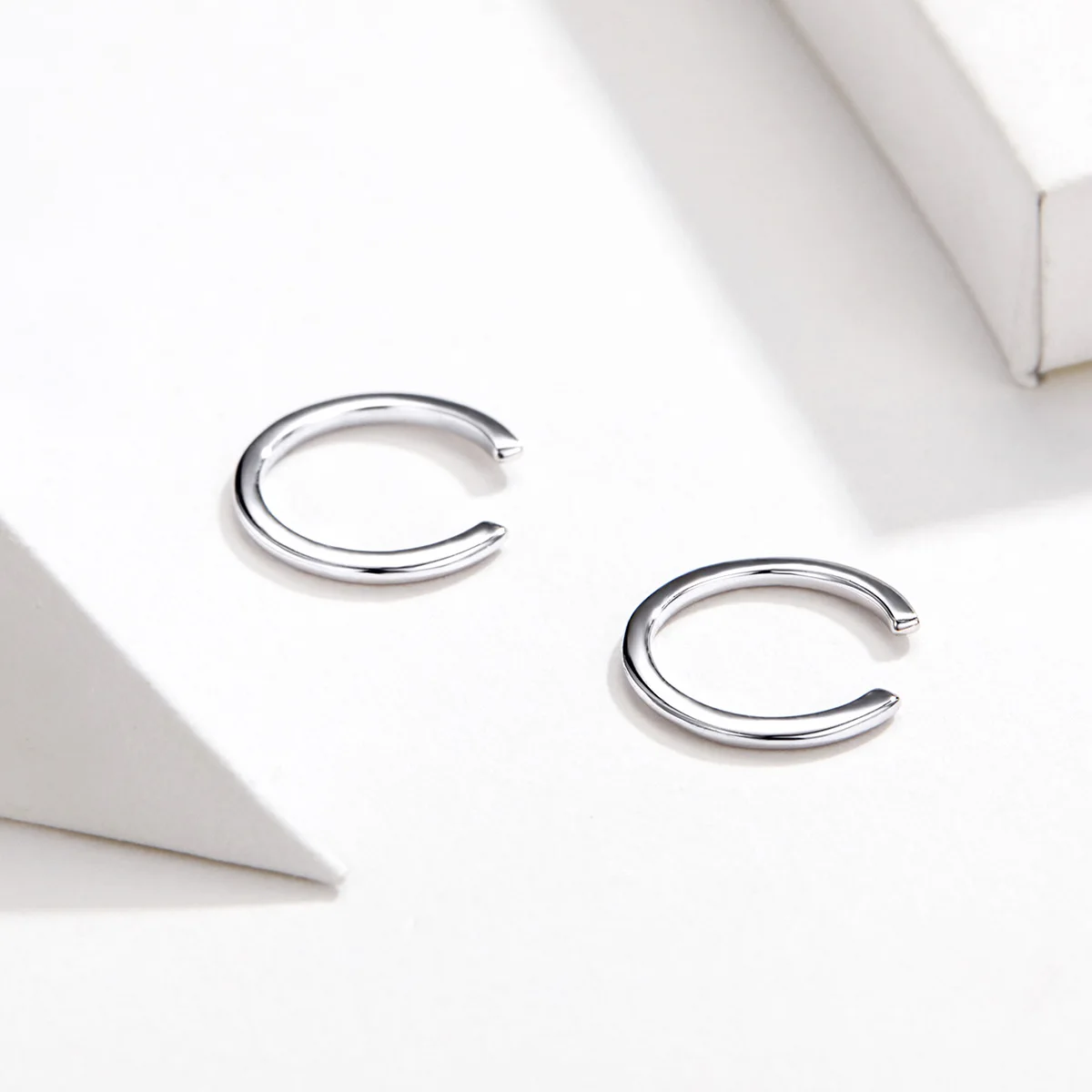 

Professional Custom Ear Clip Hoop Simple Earrings 925 Sterling Silver