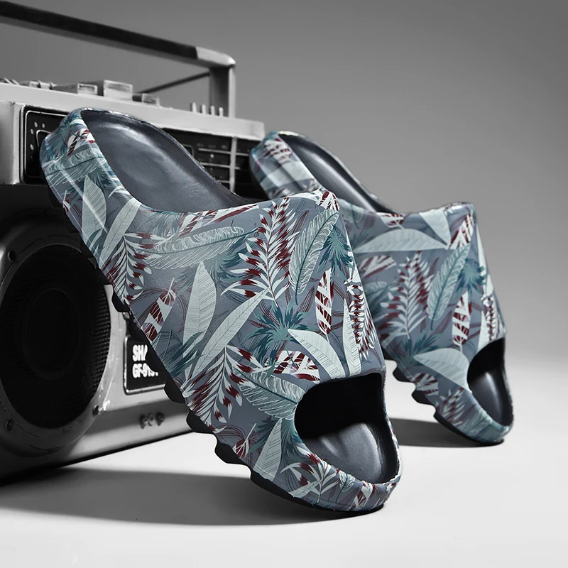 

Summer Slippers Men Women Indoor Eva Cool Soft Bottom Sandals Trend Unisex Slides Light Weight Beach Shoes Slippers Home 35-46