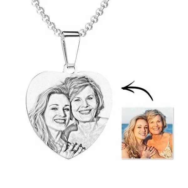 

Mother's Day Gift Heart Engraved Necklace Tags Engraving Stainless Steel Photo Necklace Pendant