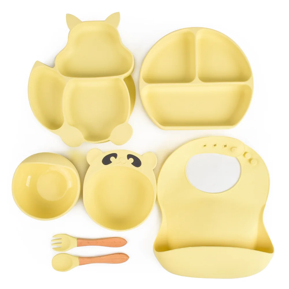 

2021 new arrival food grade silicone bibs bowl and spoon baby feeding kit