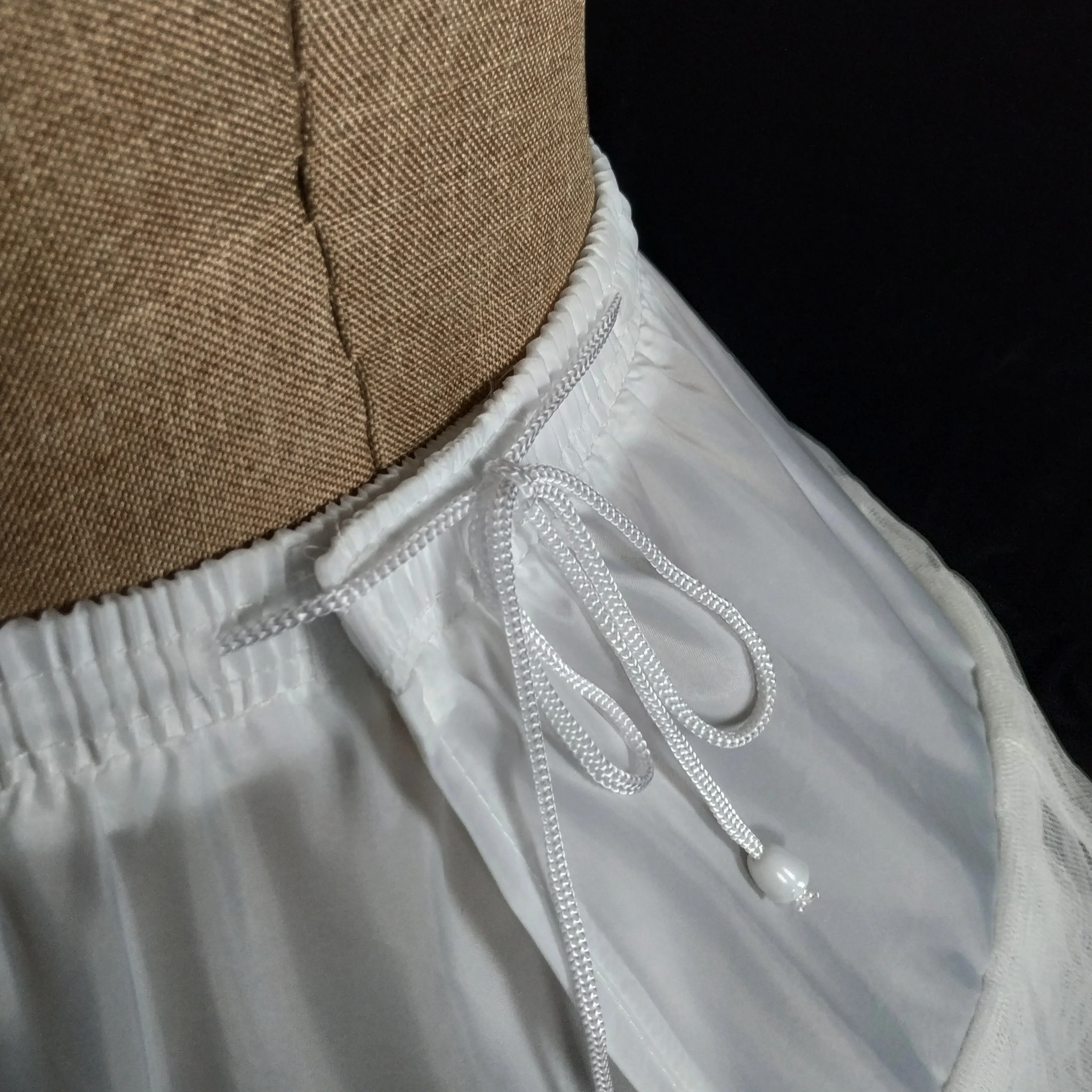 
High-quality wedding dress bridal gown 6 hoops 2 yarn Petticoat 