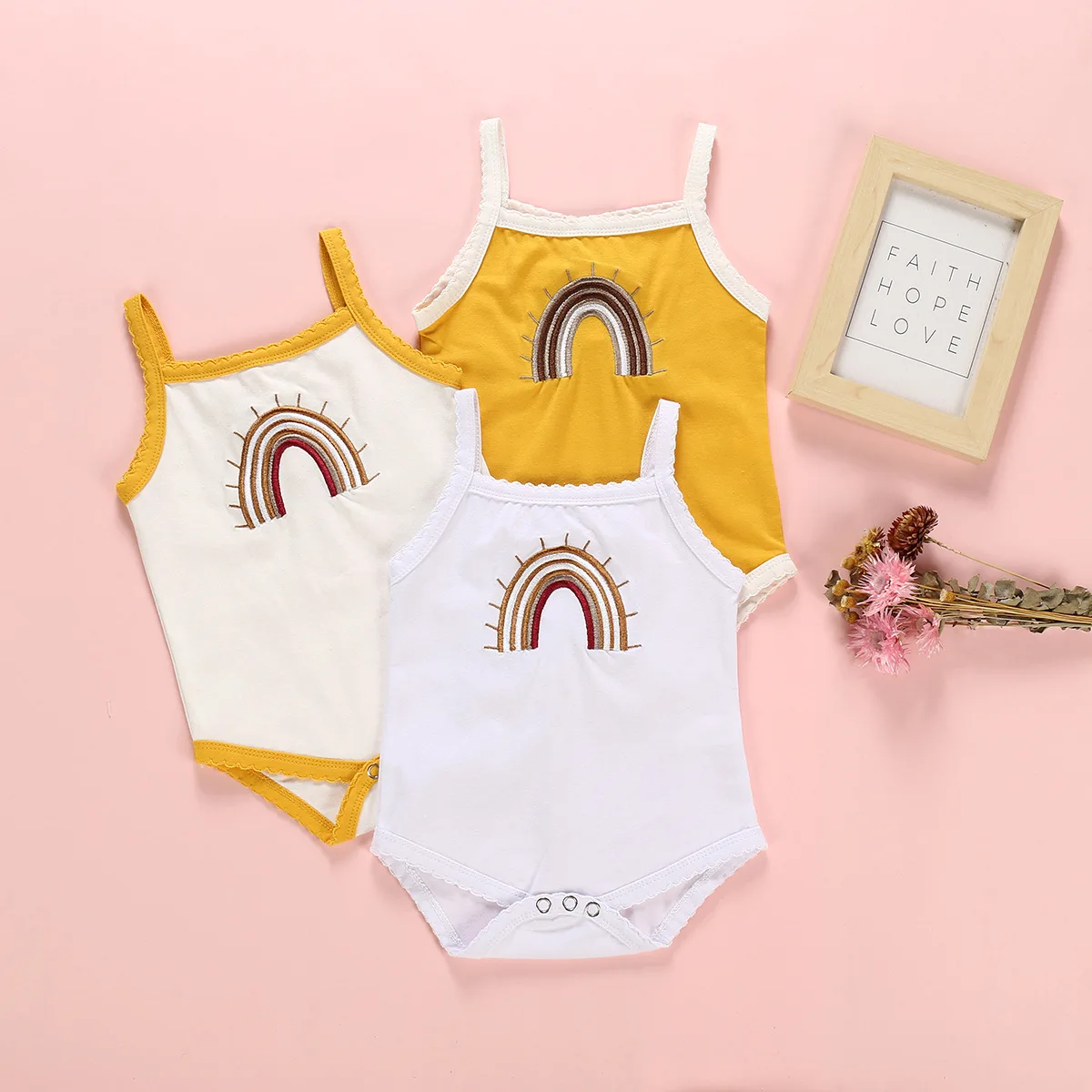 

Summer new three color rainbow embroidered suspender romper baby