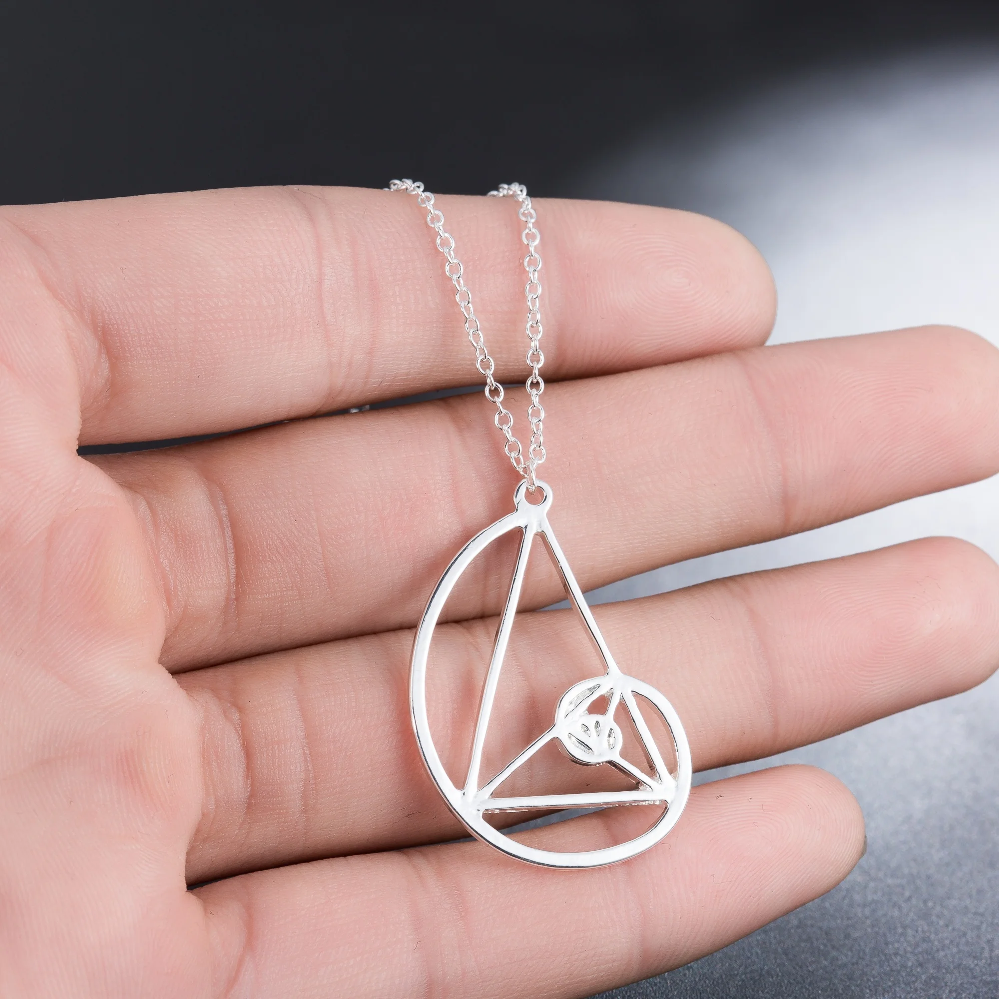

Ratio Psychology Necklace Science Biology Jewelry Stainless Steel Spiral with Triangle Necklace Fibonacci Pendant Women CLASSIC