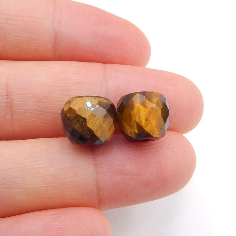 

Sell 2pcs 10x8mm Tiger Eye Bracelet Tiger Eye Faceted Stone Beads, bead set, 10x8mm,2.7g