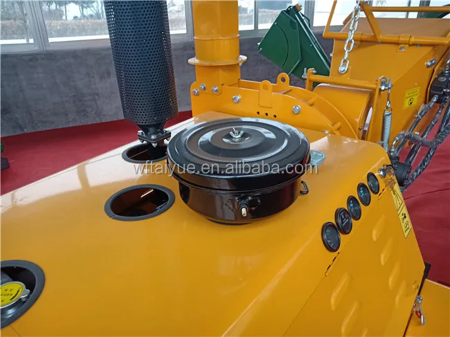 diesel wood chipper (8).jpg