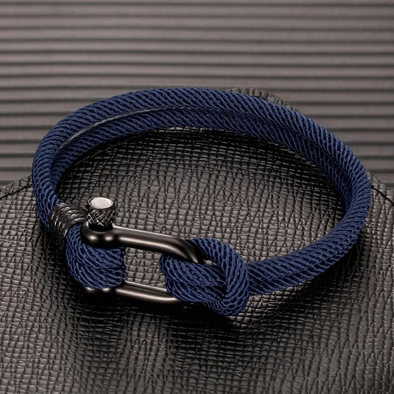 

New Men U shape Survival Bracelet Outdoor Camping Emergency Rope Bracelet For Women Black Stainless Steel Sport Buckle