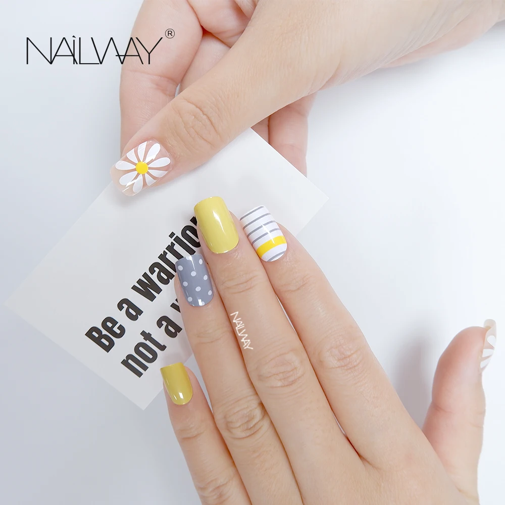 

24pcs Yellow Summer Flower Artificial Nails Design Short False Nails Press On Nails