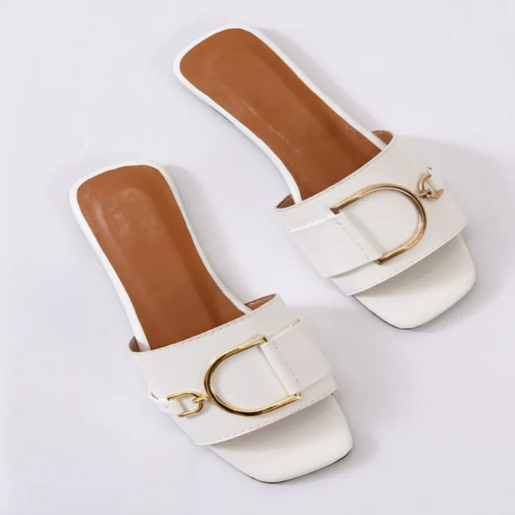 

2021 new large size women's shoes casual fashion metal D-shaped buckle square toe low heel sandals and slippers women, White yellow red green black beige