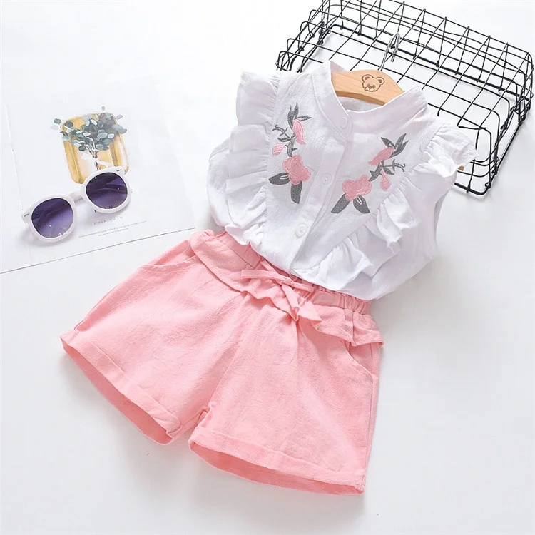 

Girls Clothing Sets Summer Kids Clothes Floral Chiffon Halter+Embroidered Shorts Straw Children Clothing