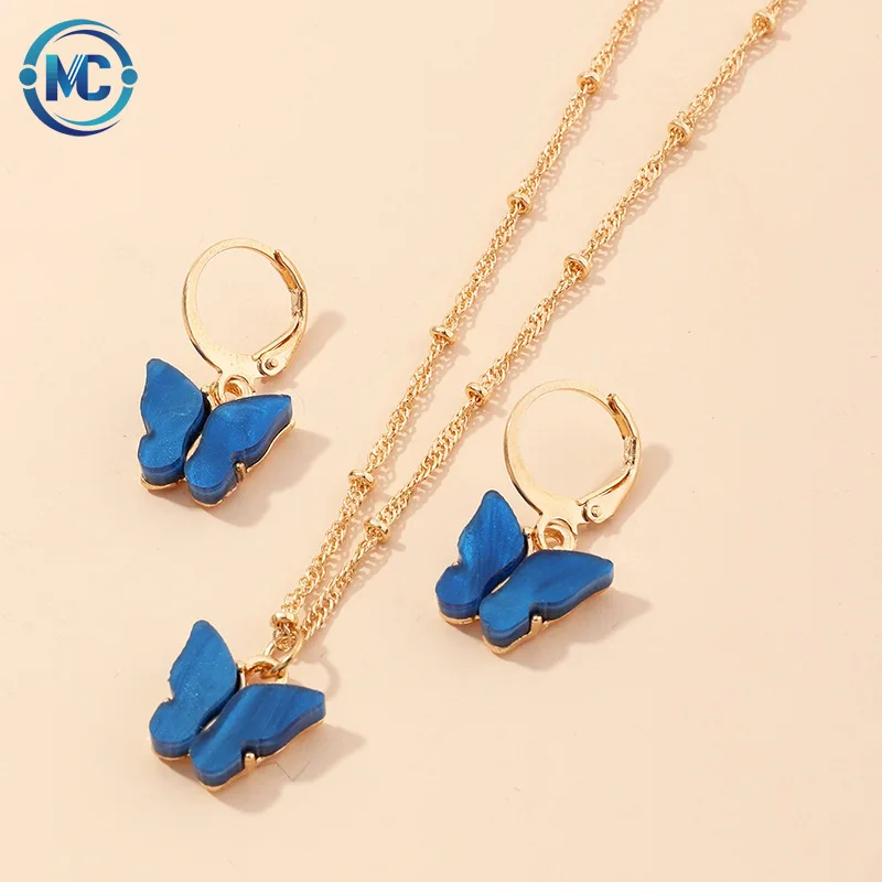 

2021 2pc/set New Women's Earrings Fashion Color Acrylic Butterfly Stud Earrings Animal Sweet Colorful Stud Earrings Girls, Colors