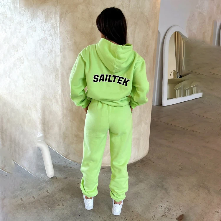 

High quality jogger set sweatsuit tracksuit sets for women custom two piece hoodie and pants set