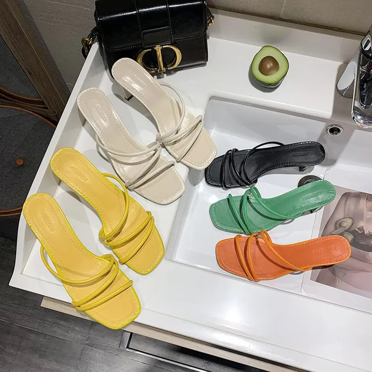 

2022 New ladies' full-size kitten heel peepers with a single strap