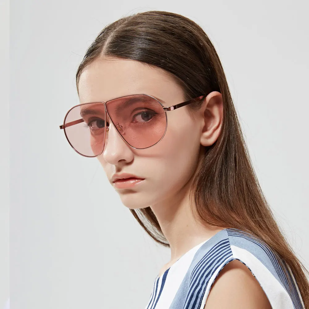 

X1312 wholesale oversized luxury woman fashion sunglasses classic siamese one piece transparent colorful sunglasses