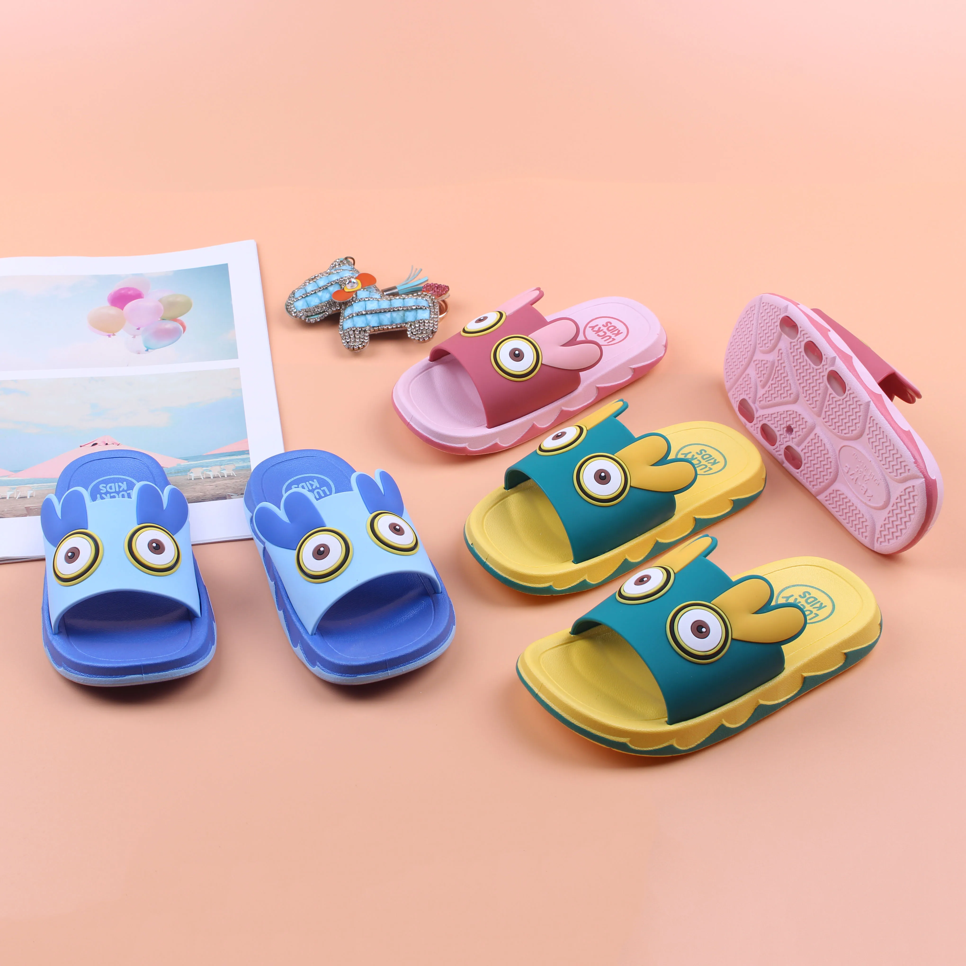 

Big Eyes Cartoon Cute Comfortable Soft Bottom Indoor Beach Baby Pink Customize Slippers, Pictures shown