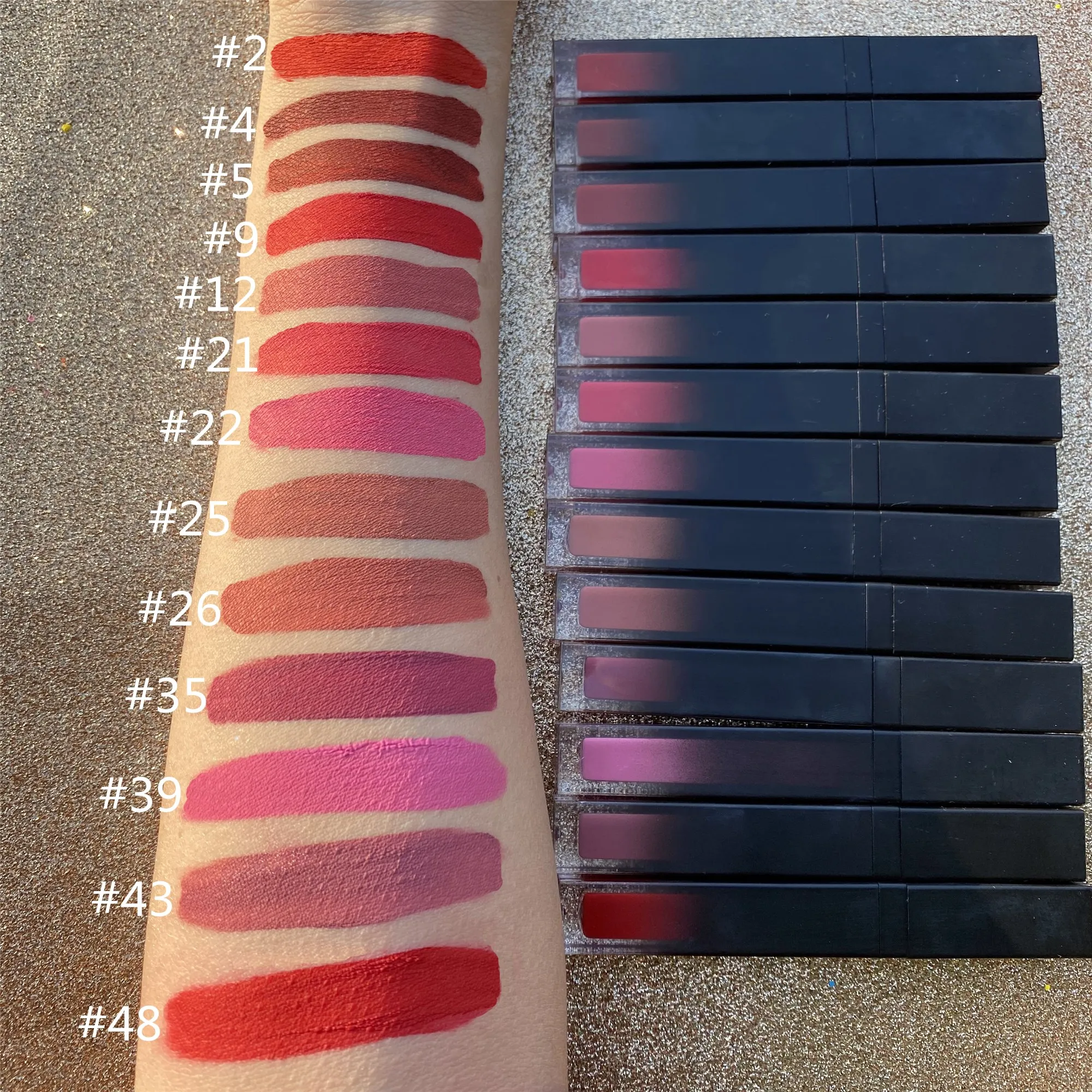 

China cosmetics vendors lip gloss lip stick private label waterproof lip gloss