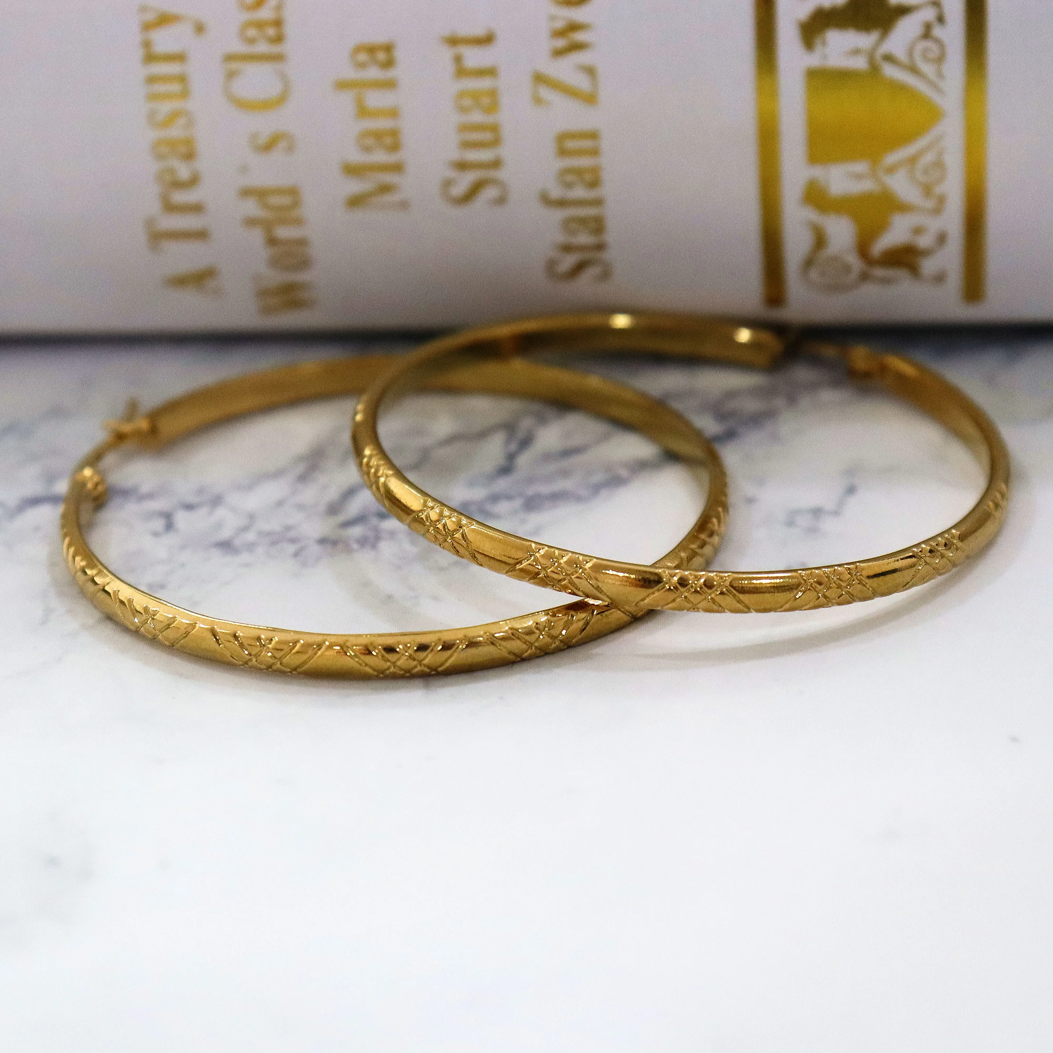 

316L Stainless Steel Earrings Jewelry Big Circle Hoop Earrings Women Fashion Versatile Irregular Texture Hoop Earrings Jewelry