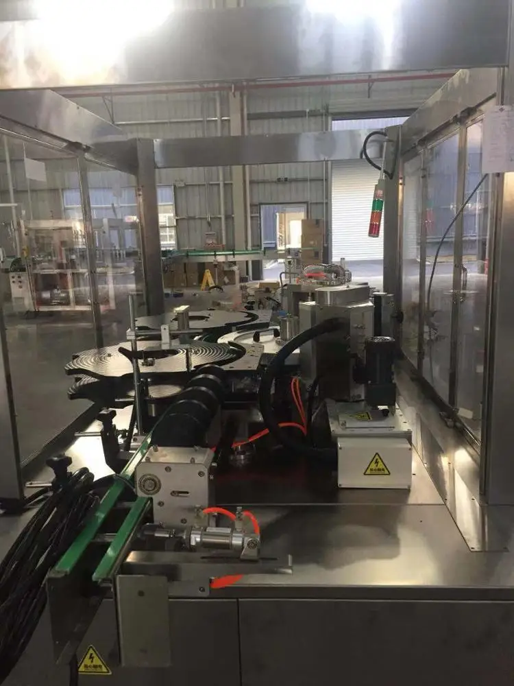 
OPP/BOPP Labeling machine hot melt glue self adhesive stickers for mineral bottled water plastic round bottles 